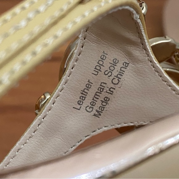 BADGLEY MISCHKA American Glamour Rose Gold Embellished Rhinestones Sandals 7.5 - Picture 10 of 13